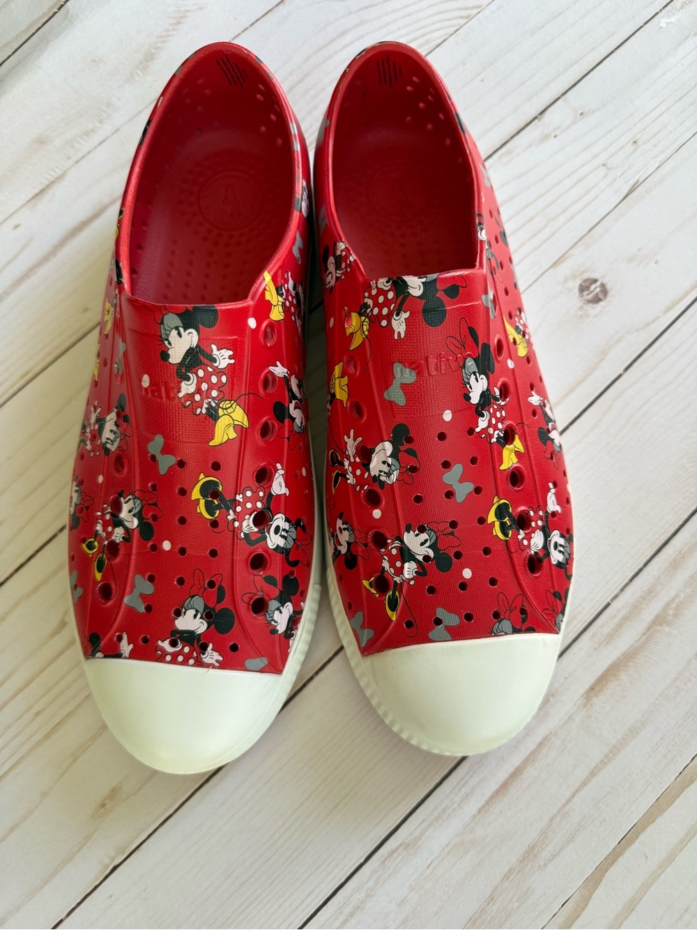 Disney Parks x Native Shoes "Jefferson" slip-ons featuring Minnie Minnie design